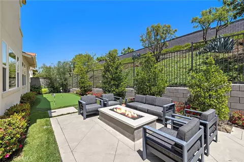 58 Alienta Ln, Rancho Mission Viejo, CA 92694