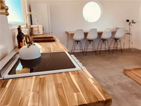 Kitchen - 60654 Mitch Ln, Landers, CA 92285 photo 4 of 6