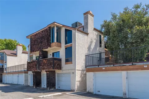 950 W Lambert Rd #9, La Habra, CA 90631