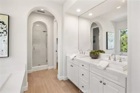 Bath - 55 Andrews, Irvine, CA 92618 photo 3 of 5