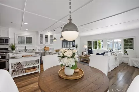 264 Mayflower, Newport Beach, CA 92660