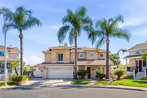855 Viewtop Cir, Corona, CA 92881