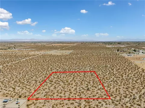 1 Wintergreen, Pinon Hills, CA 92372