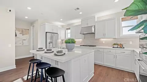 920 Chinon, Irvine, CA 92618