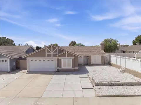 14211 La Mirada St, Victorville, CA 92392