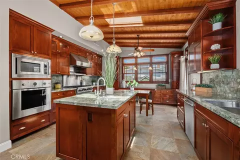 13302 Chirping Sparrow, Tustin, CA 92780