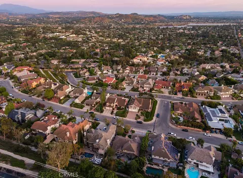 View/Area - 3911 E Rolling Grn, Orange, CA 92867 photo 4 of 4