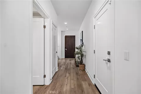 Entry Way - 181 Oceano, Irvine, CA 92602 photo 3 of 7