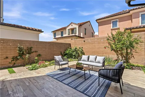 Exterior - 181 Oceano, Irvine, CA 92602 photo 3 of 6