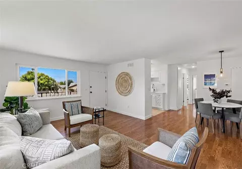 16737 Arbor Cir, Huntington Beach, CA 92647