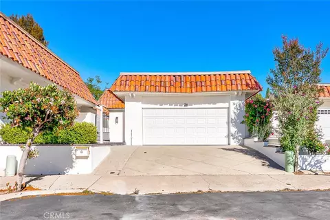 26 Seton, Irvine, CA 92612