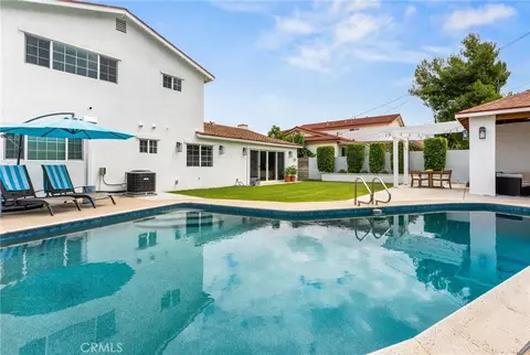 Exterior - 608 E Collins Ave, Orange, CA 92867 photo 2 of 8