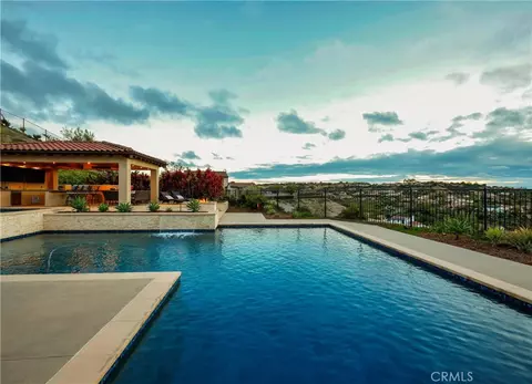 8461 Hinterland Dr, San Diego, CA 92127