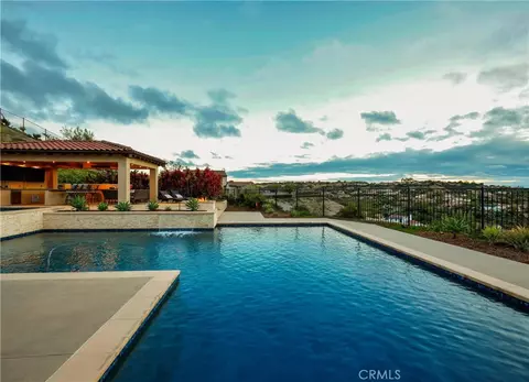 8461 Hinterland Dr, San Diego, CA 92127