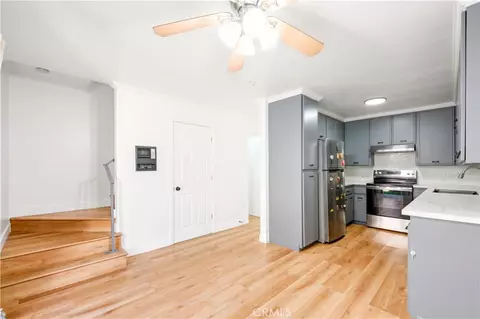 1602 N King St #D4, Santa Ana, CA 92706