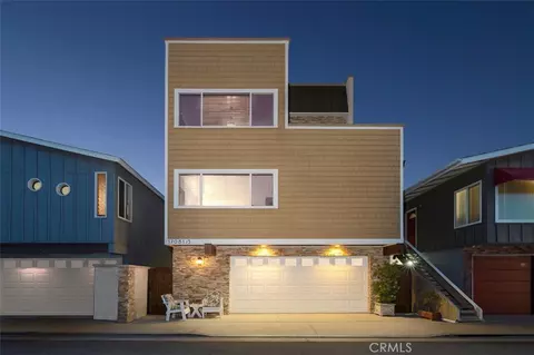 17081 5th St, Sunset Beach, CA 90742