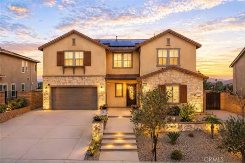 2603 Chad Zeller Ln, Corona, CA 92882