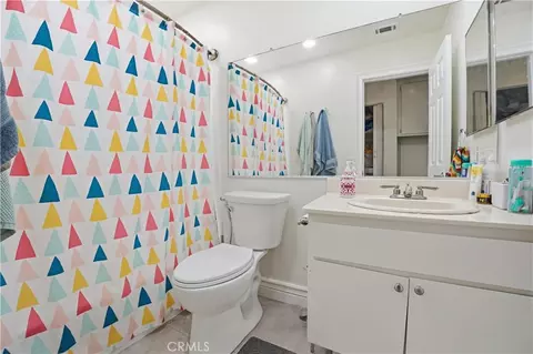 Bath - 48 Monroe, Irvine, CA 92620 photo 3 of 7