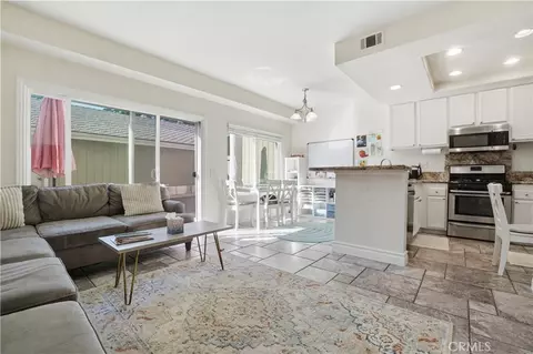 48 Monroe, Irvine, CA 92620