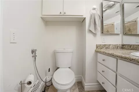 Bath - 48 Monroe, Irvine, CA 92620 photo 6 of 6