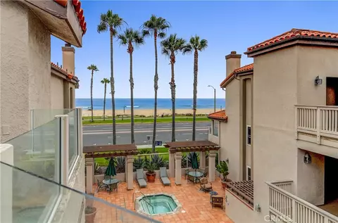 1400 Pacific Coast #305, Huntington Beach, CA 92648