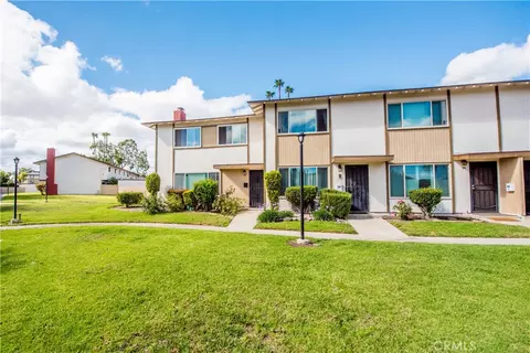 1722 Mitchell #95, Tustin, CA 92780