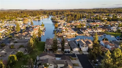 24206 Okeechobee Ln, Lake Forest, CA 92630