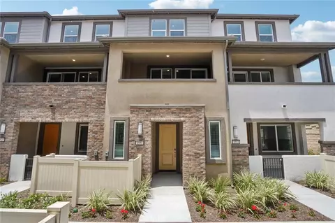 1551 Stratus Dr, Pomona, CA 91768