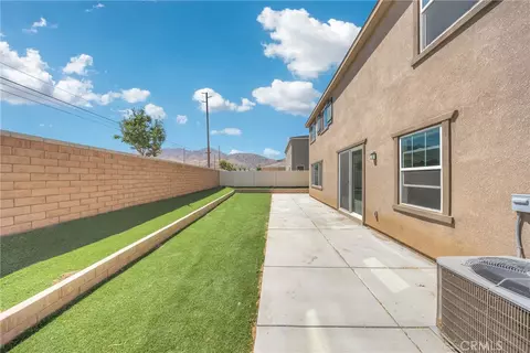 Exterior - 7560 Citrusmoon Ct, Riverside, CA 92507 photo 5 of 11