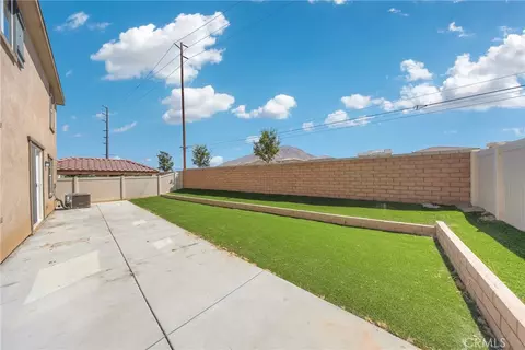 Exterior - 7560 Citrusmoon Ct, Riverside, CA 92507 photo 8 of 11