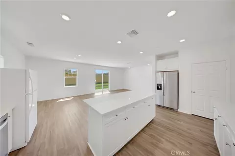 Entry Way - 7560 Citrusmoon Ct, Riverside, CA 92507 photo 9 of 12