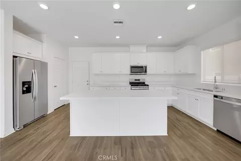Kitchen - 7560 Citrusmoon Ct, Riverside, CA 92507 photo 1 of 2