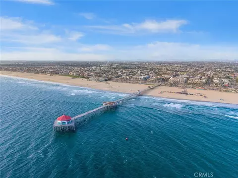 305 Coral Reef #4, Huntington Beach, CA 92648