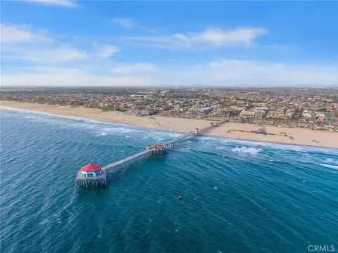 305 Coral Reef #4, Huntington Beach, CA 92648