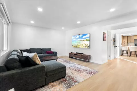 4956 Pearce Dr, Huntington Beach, CA 92649