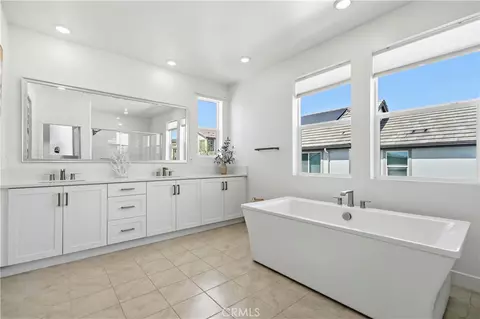 Bath - 218 Tank, Irvine, CA 92618 photo 3 of 6