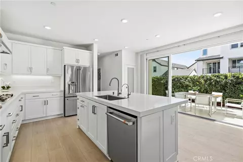 Kitchen - 218 Tank, Irvine, CA 92618 photo 5 of 5