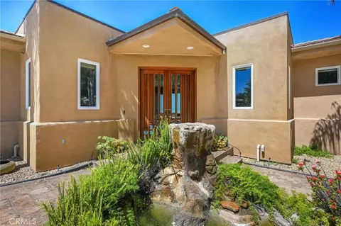Exterior - 28521 Gladstone Ct, Escondido, CA 92026 photo 4 of 13
