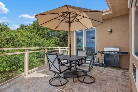 Exterior - 28521 Gladstone Ct, Escondido, CA 92026 photo 6 of 13