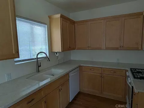 Kitchen - 431 Java St, Morro Bay, CA 93442 photo 4 of 4