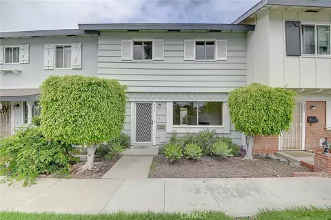 9579 Adams Ave, Huntington Beach, CA 92646