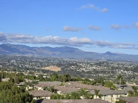30 Groveside Dr, Aliso Viejo, CA 92656