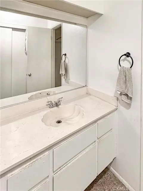Bath - 720 N Adele St, Orange, CA 92867 photo 2 of 7