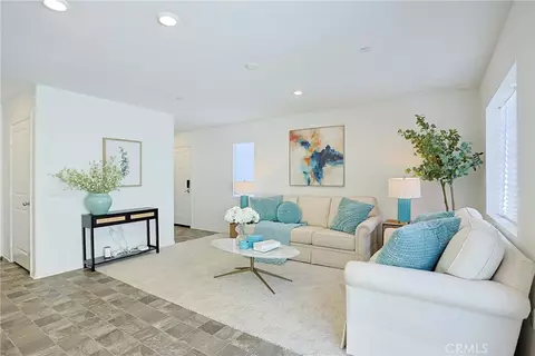 7486 Olive Grv, Riverside, CA 92507 photo 3