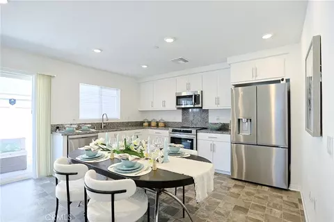 7486 Olive Grv, Riverside, CA 92507 photo 8
