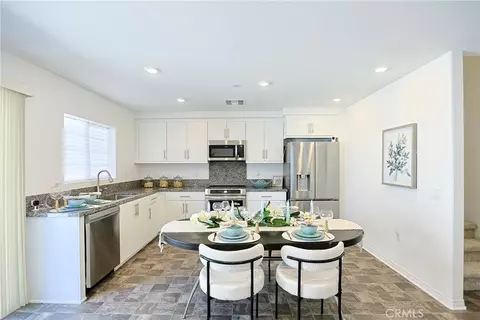 7486 Olive Grv, Riverside, CA 92507 photo 9