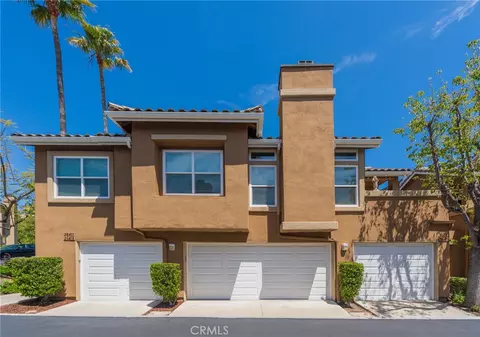 28411 Klondike Dr, Trabuco Canyon, CA 92679