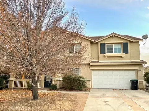 2330 W Avenue P12, Palmdale, CA 93551