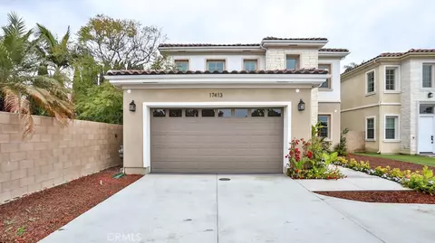 17413 Siena Ln, Fountain Valley, CA 92708