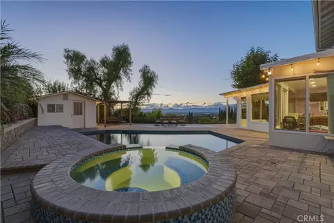 17132 Oak Vw, Encino, CA 91316
